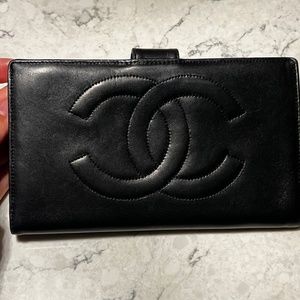 Chanel Continental Long Wallet with Interlocking CC Logo